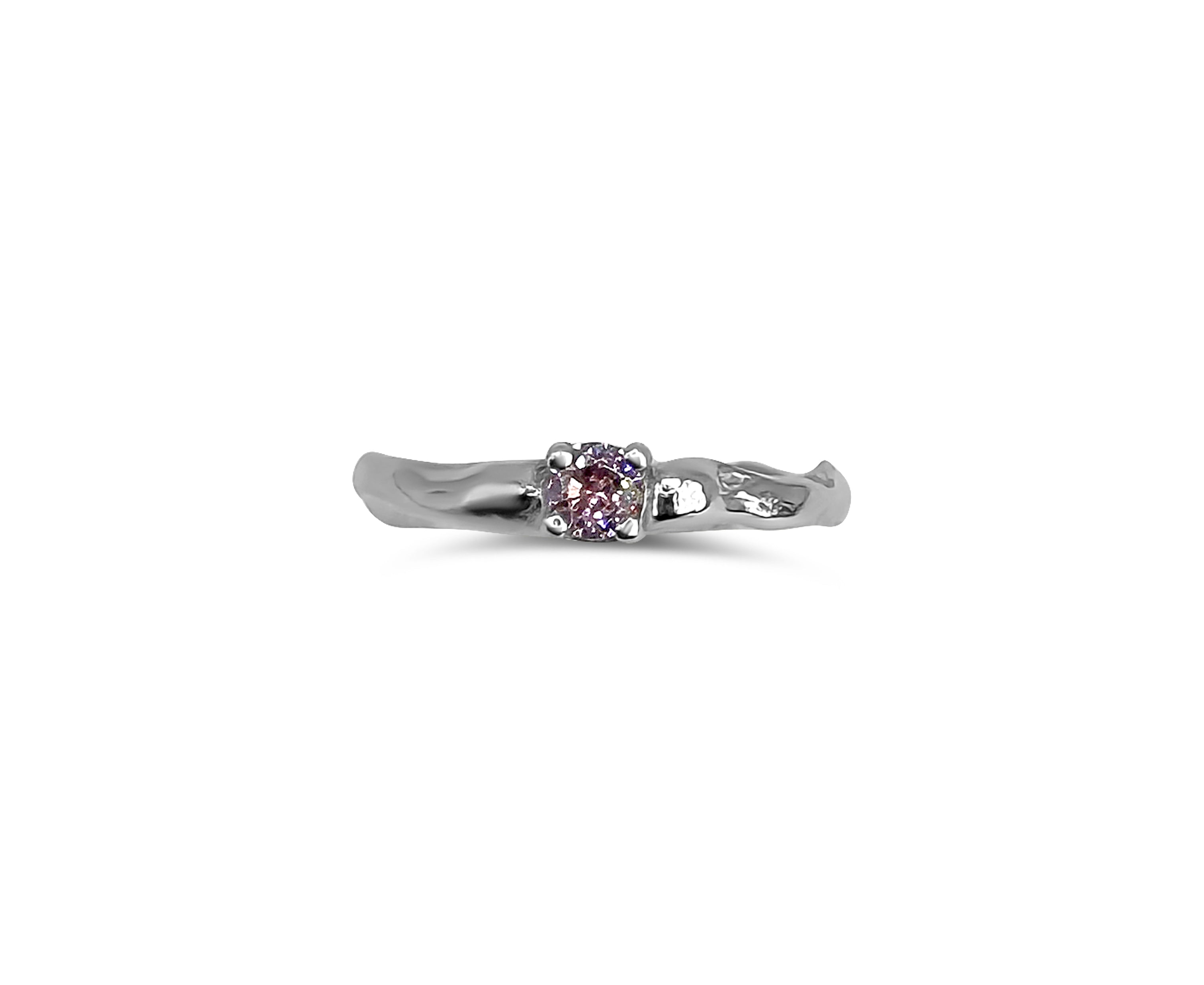Lava Drift ring w. pink stone