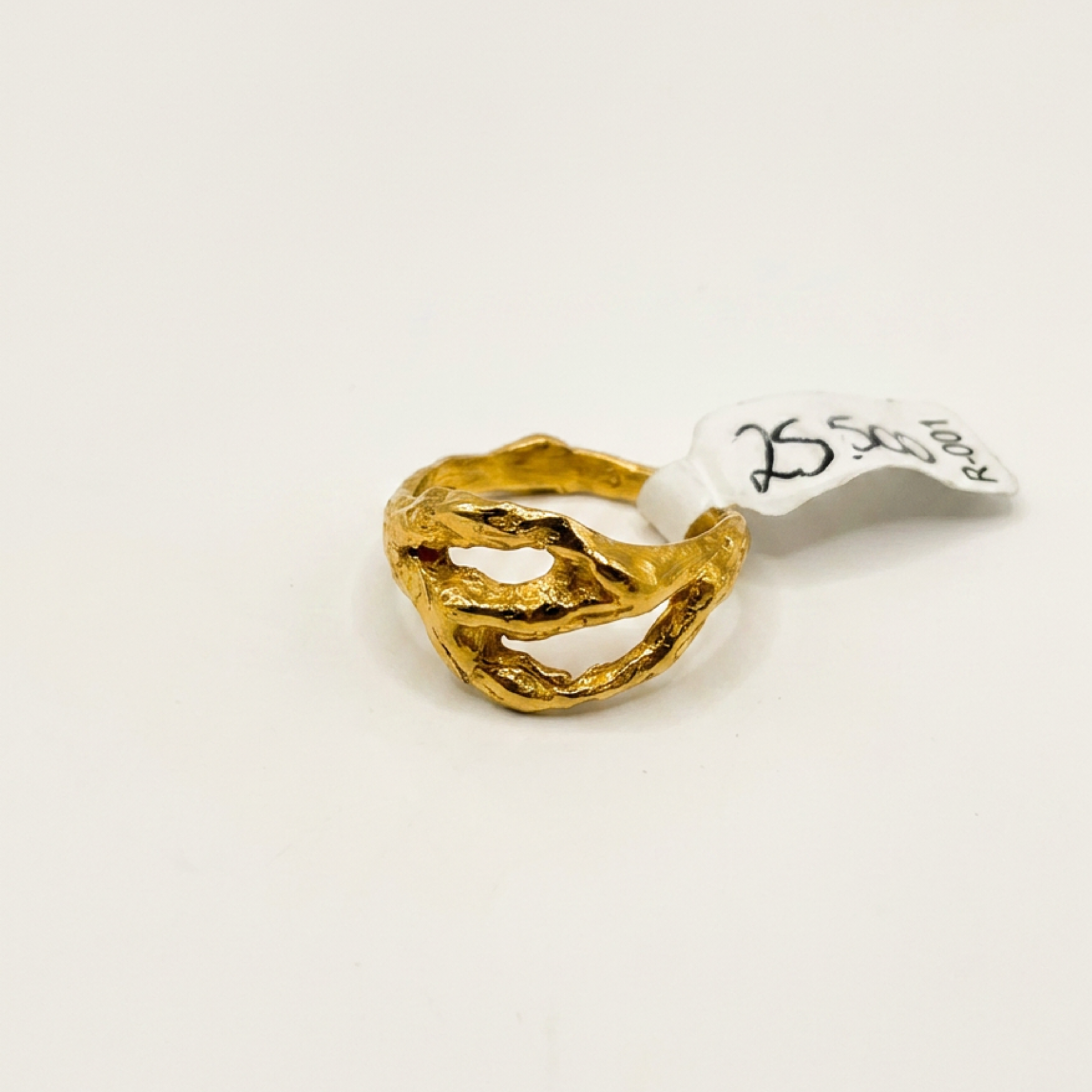 One of a kind ring in recycled silver with 18k gold plating, size 55mm, shown in jewellery box — Lilja Björk Jewellery