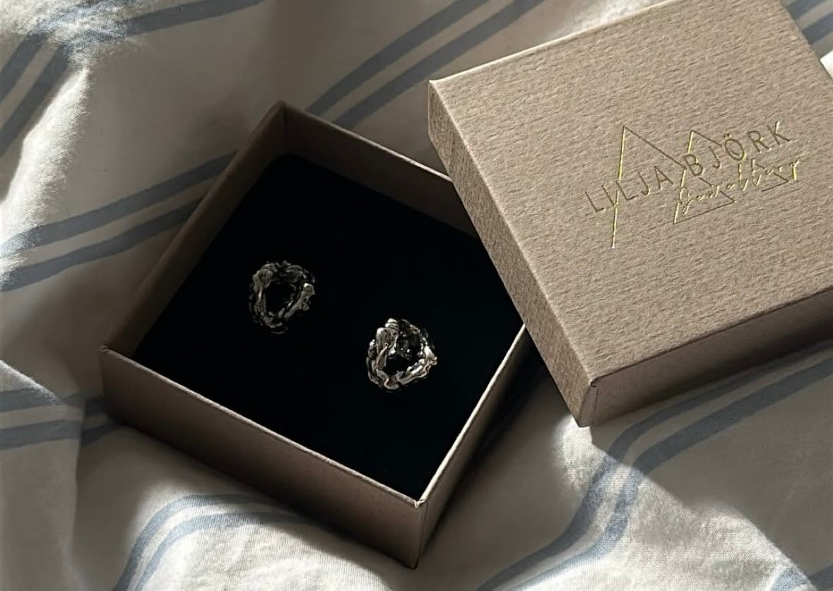 Like Lava Studs
