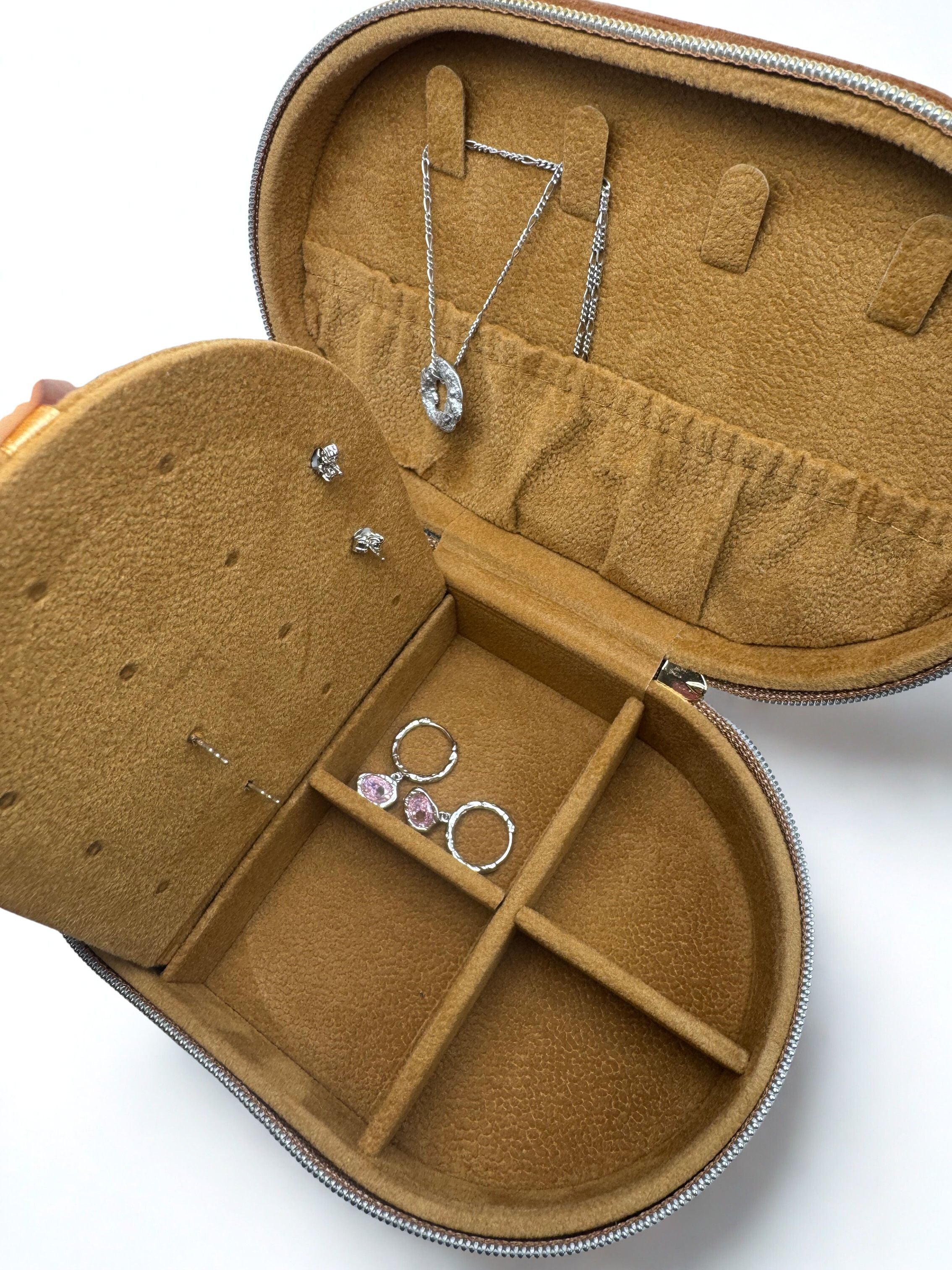 Travel Jewelry Box – Compact & Elegant Organizer