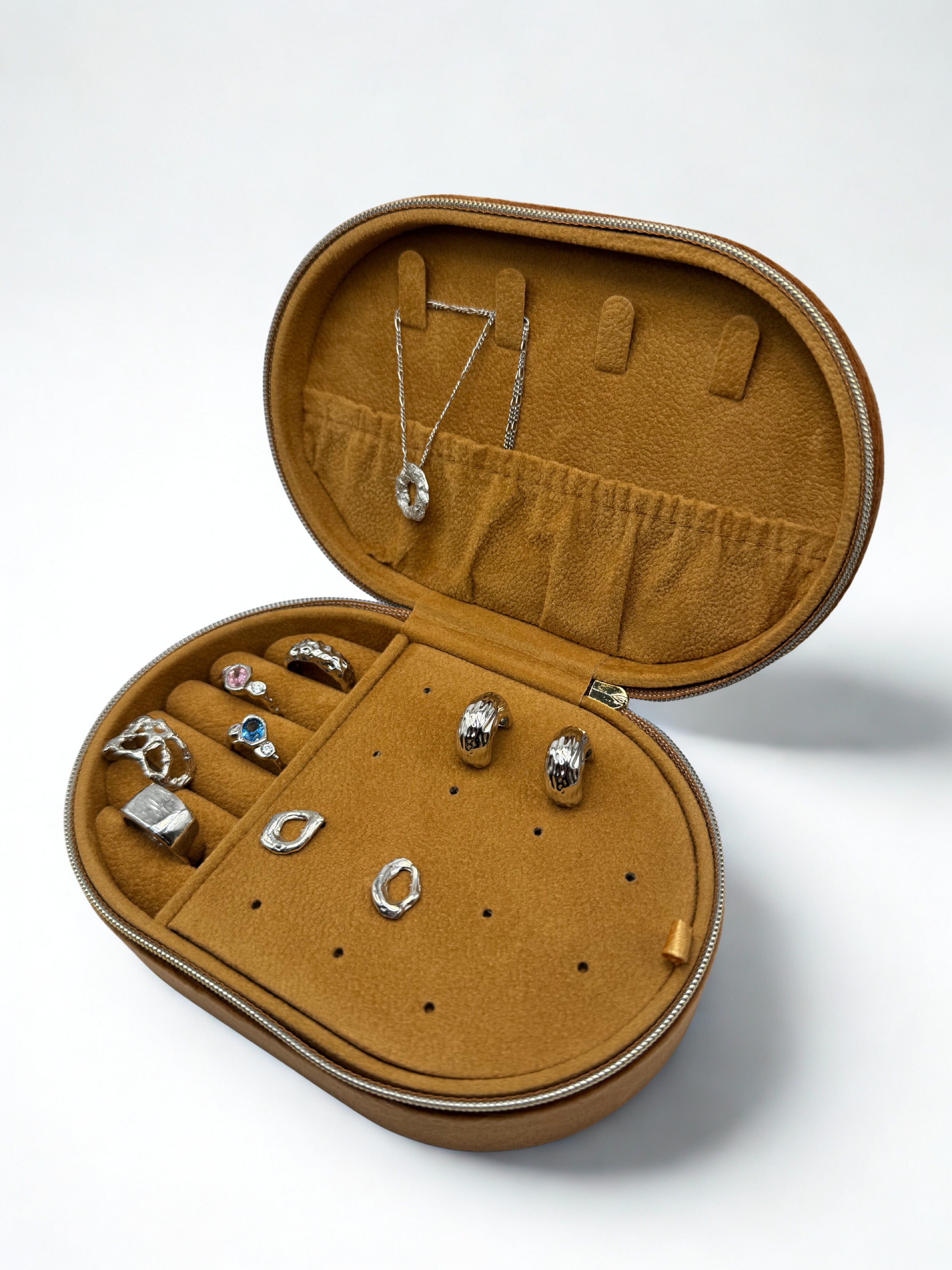 Travel Jewelry Box – Compact & Elegant Organizer