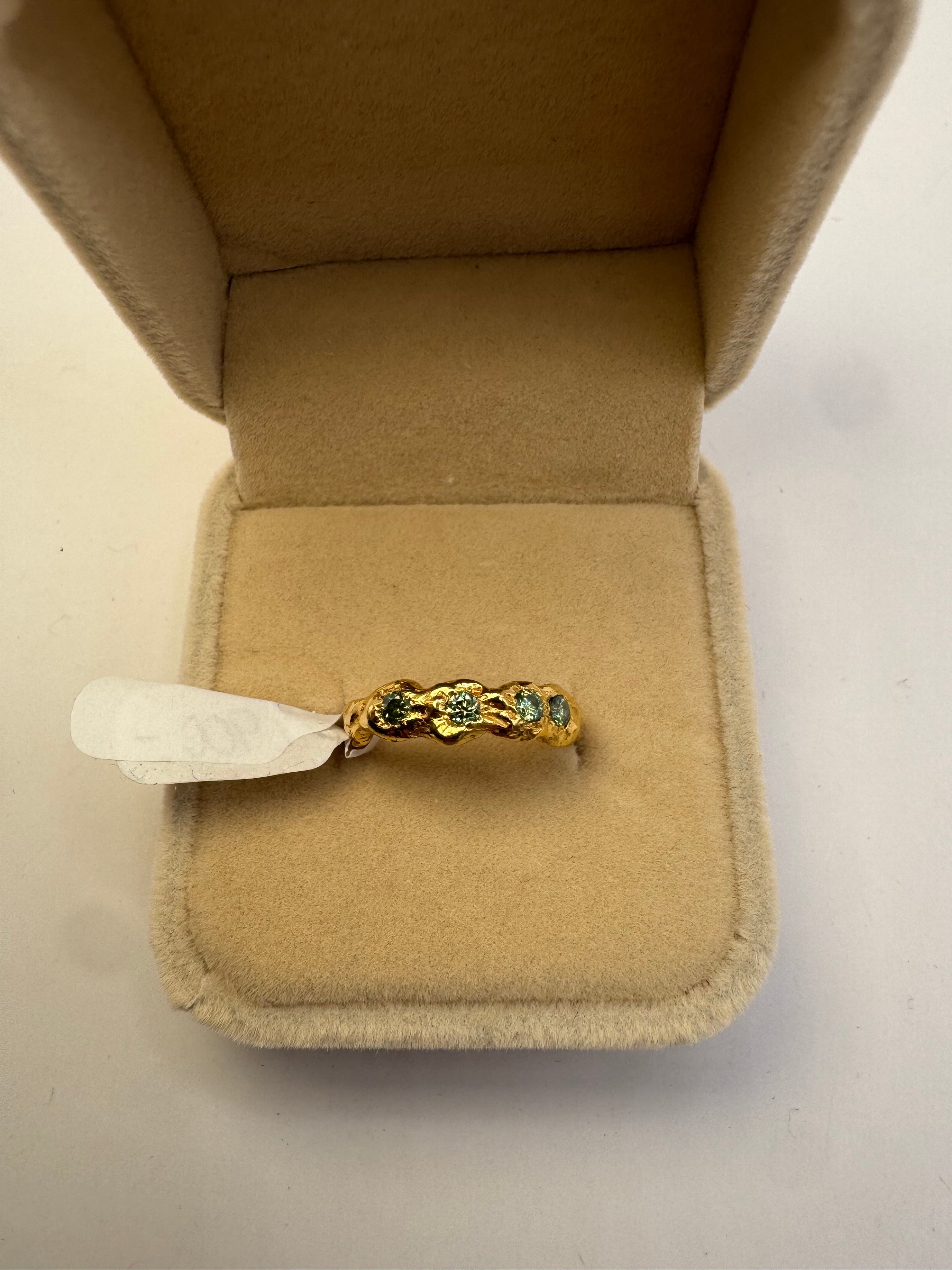 One of a kind ring w moissanite stone size 51mm / 5.5 US